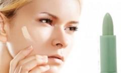 Урок макияжа: как замаскировать пигментное пятно на лице?